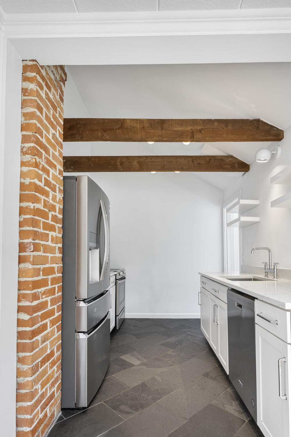60 Oakhurst Road Cape Elizabeth, ME 04107 - Photo 14 of 56 60 Oakhurst_W5_13