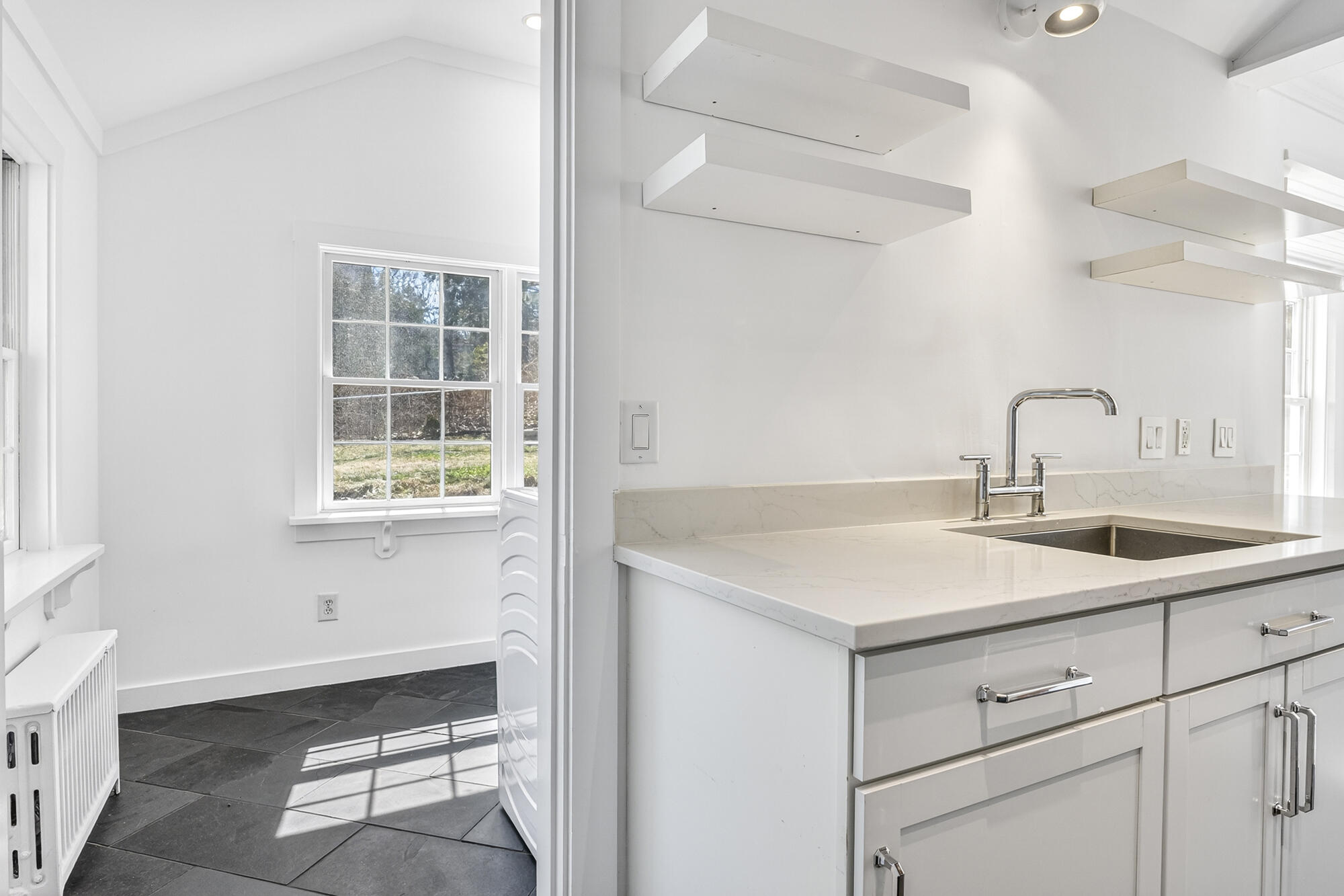 60 Oakhurst Road Cape Elizabeth, ME 04107 - Photo 10 of 56 60 Oakhurst_W5_09