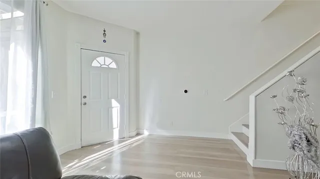 $625,000 | 18347 Saticoy Street, Reseda, CA 91335