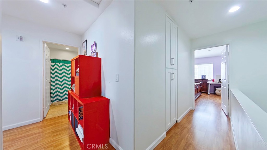 18347 Saticoy Street, Unit 6 Reseda, CA 91335 - Photo 17 of 28