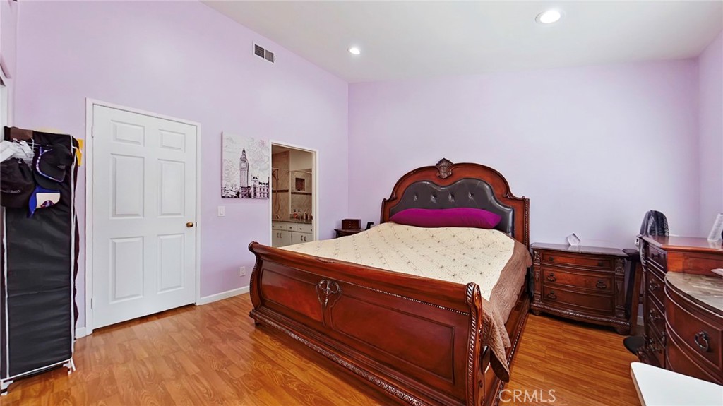 18347 Saticoy Street, Unit 6 Reseda, CA 91335 - Photo 18 of 28