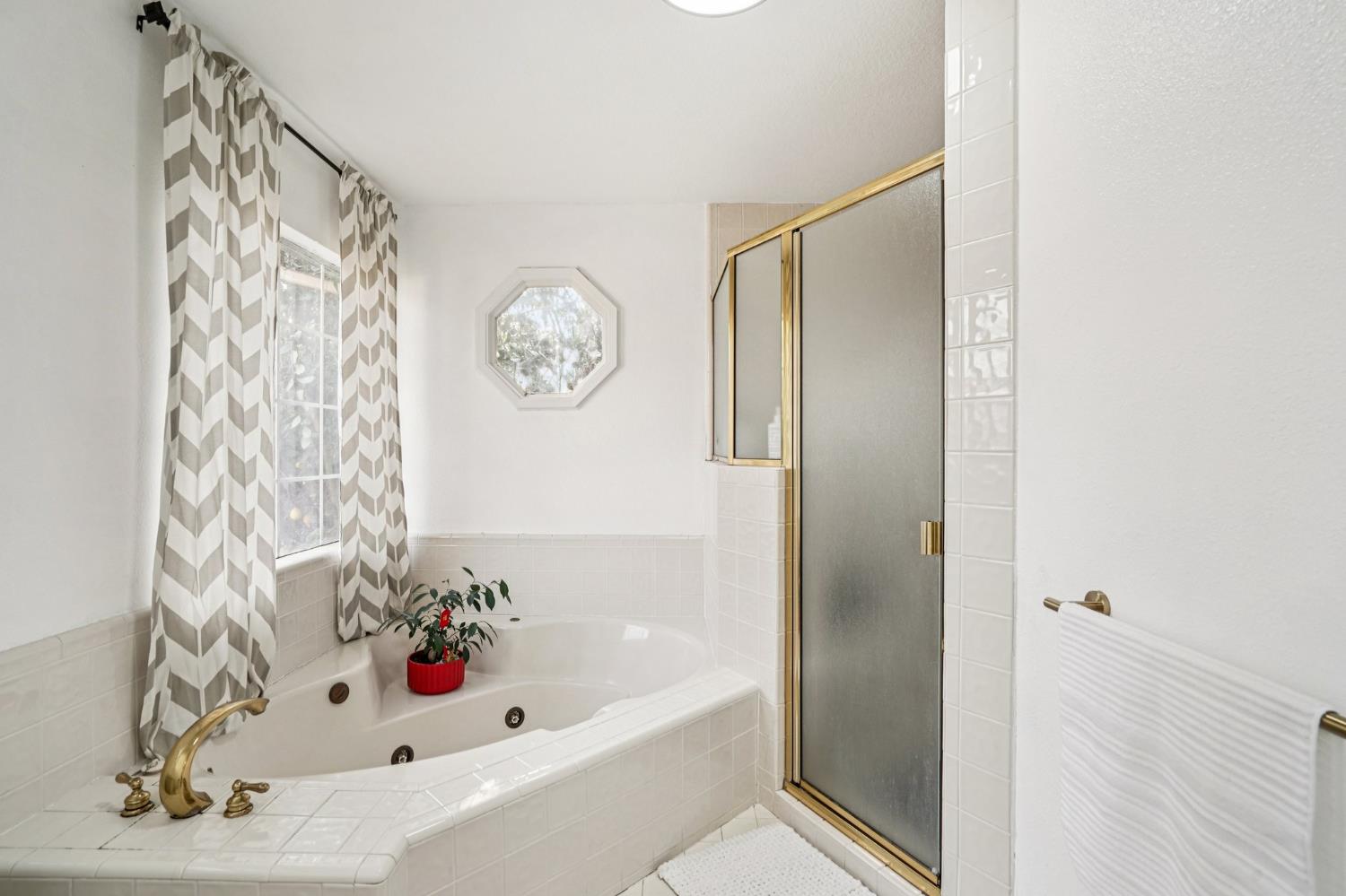 2020 Santa Rosa Way Stockton, CA 95209 - Photo 18 of 25