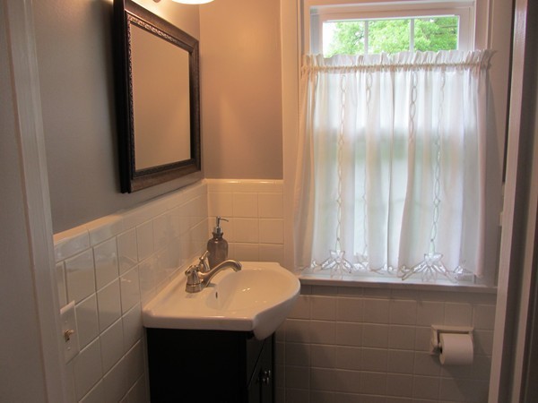 34 Tatham Hill Road West Springfield, MA 01089 - Photo 13 of 28 Gallery Image 13