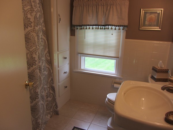 34 Tatham Hill Road West Springfield, MA 01089 - Photo 15 of 28 Gallery Image 15