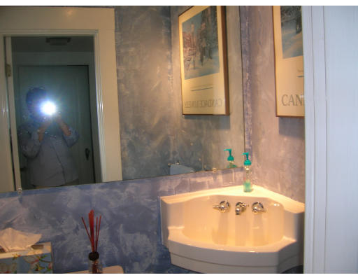 46 Lincoln Road Medford, MA 02155 - Photo 11 of 12 Gallery Image 11