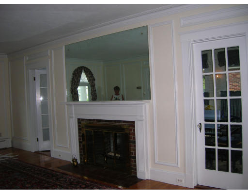 46 Lincoln Road Medford, MA 02155 - Photo 9 of 12 Gallery Image 9