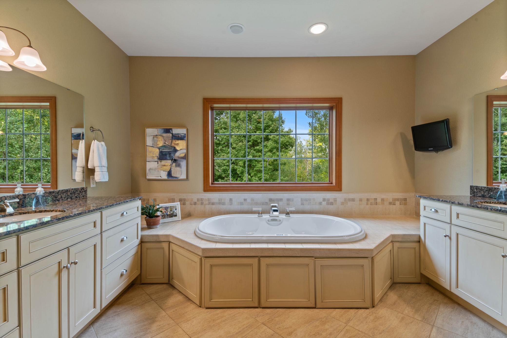 1950 Middle Lane Duluth, MN 55811 - Photo 13 of 50