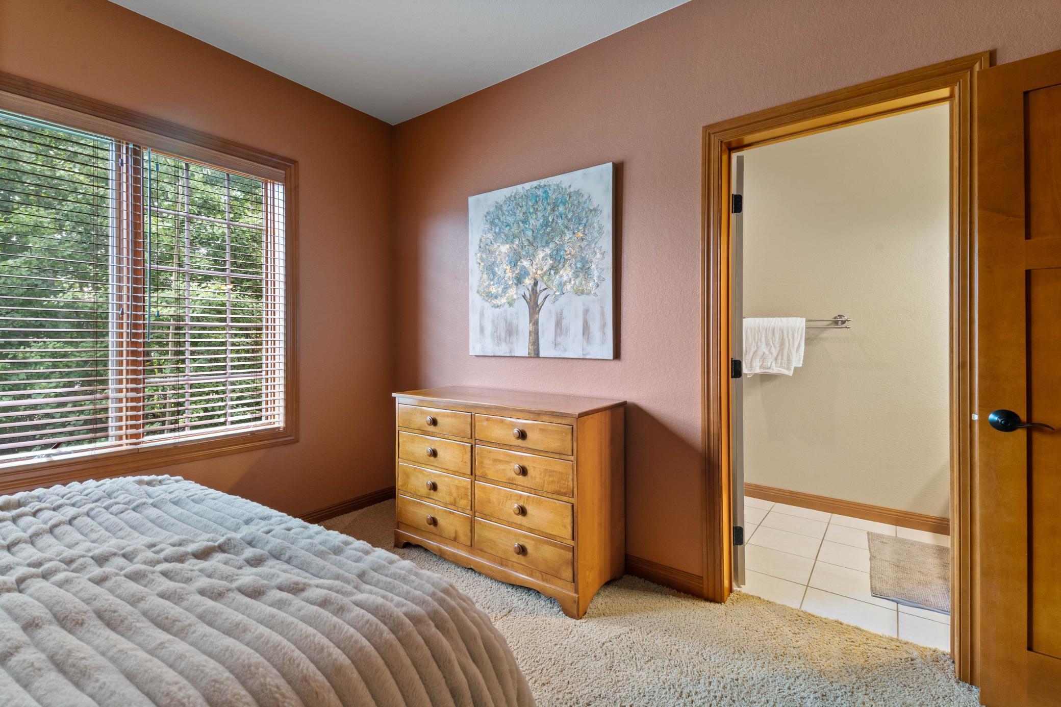 1950 Middle Lane Duluth, MN 55811 - Photo 23 of 50