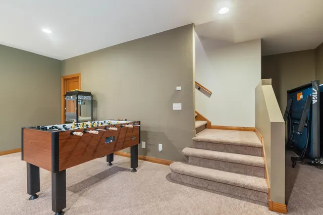 $1,175,000 | 1950 Middle Lane, Duluth, MN 55811