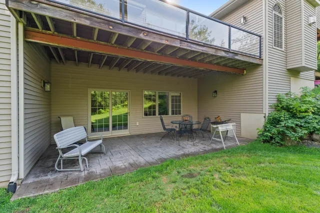 $1,175,000 | 1950 Middle Lane, Duluth, MN 55811