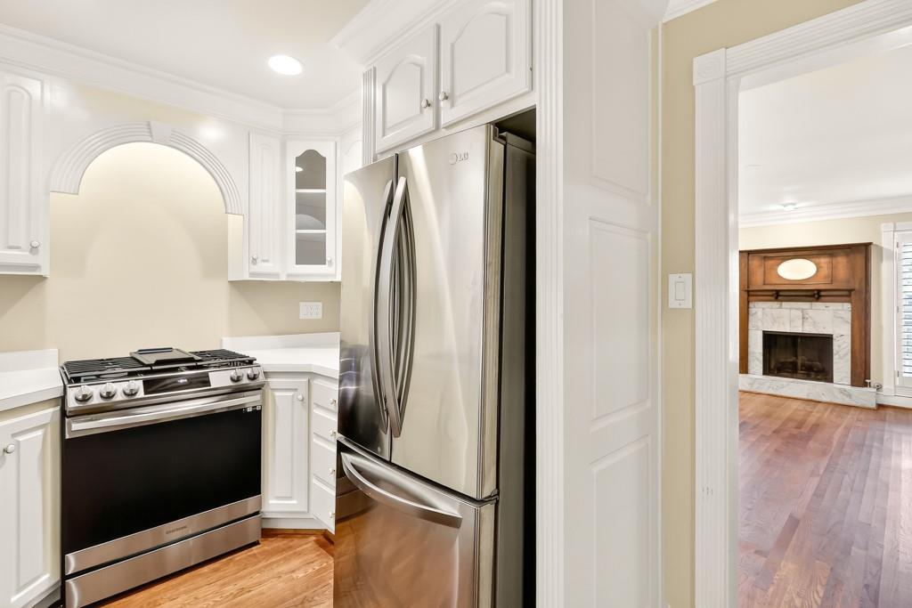 110 Park Ridge Circle Marietta, GA 30068 - Photo 7 of 22