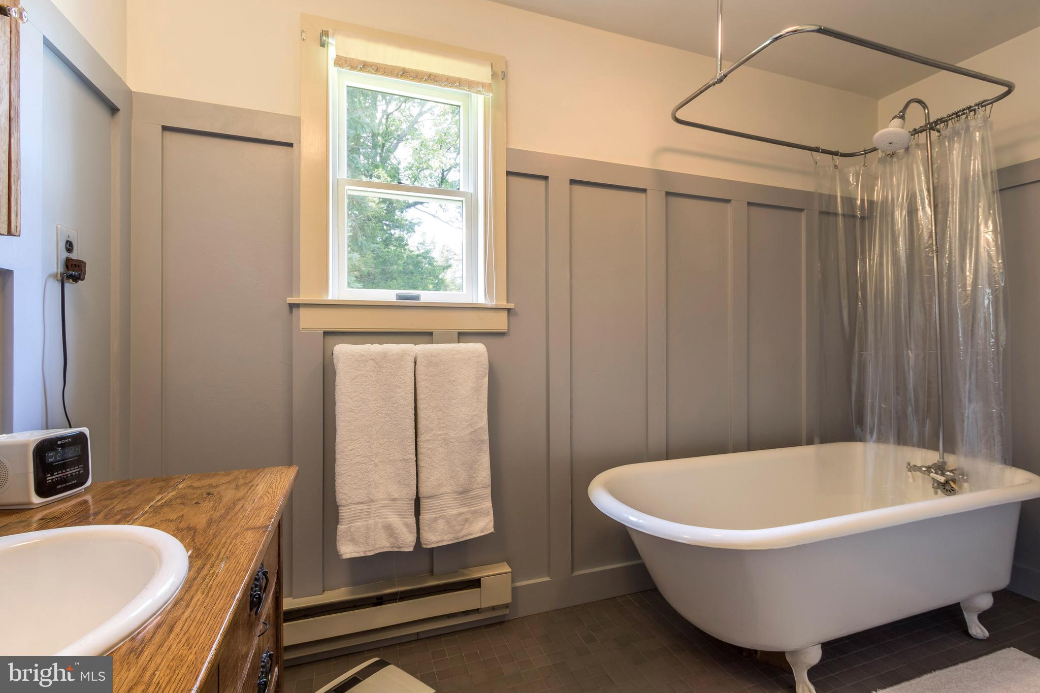 655 Kintner Road Kintnersville, PA 18930 - Photo 41 of 47 Gallery Image 41