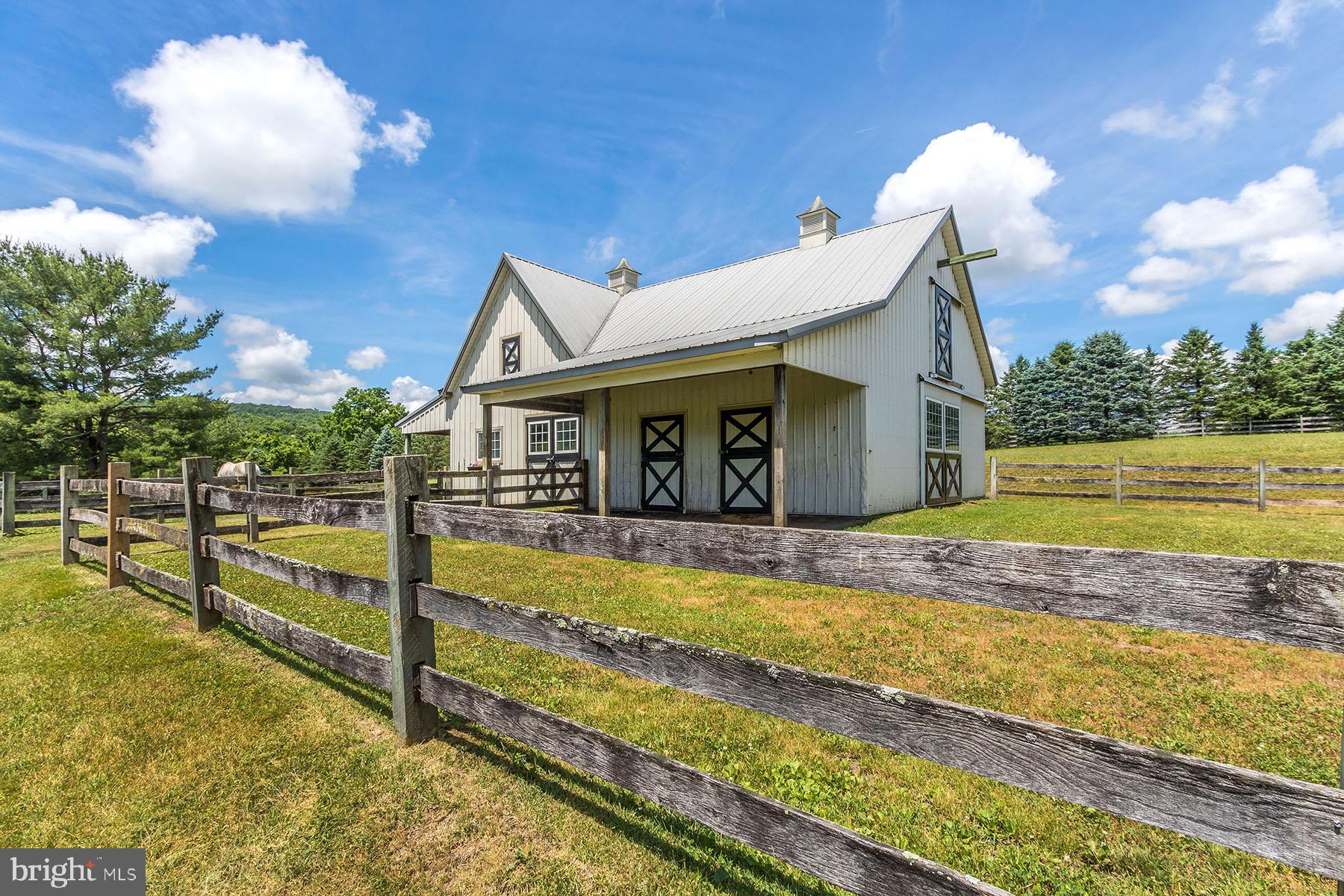 655 Kintner Road Kintnersville, PA 18930 - Photo 10 of 47 Barn