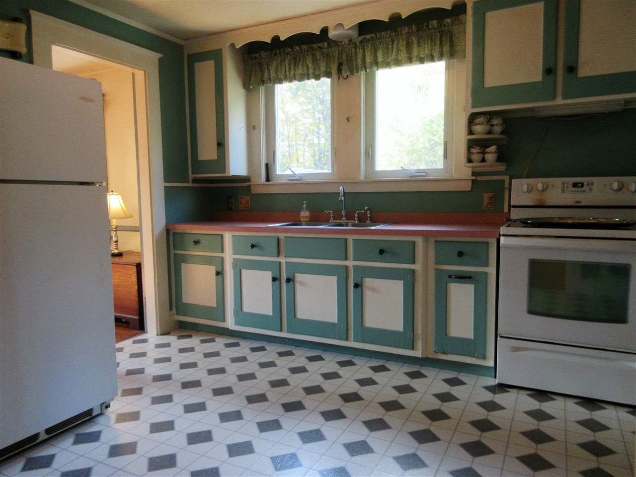 76 Washington Street Exeter, NH 03833 - Photo 14 of 35 Gallery Image 14