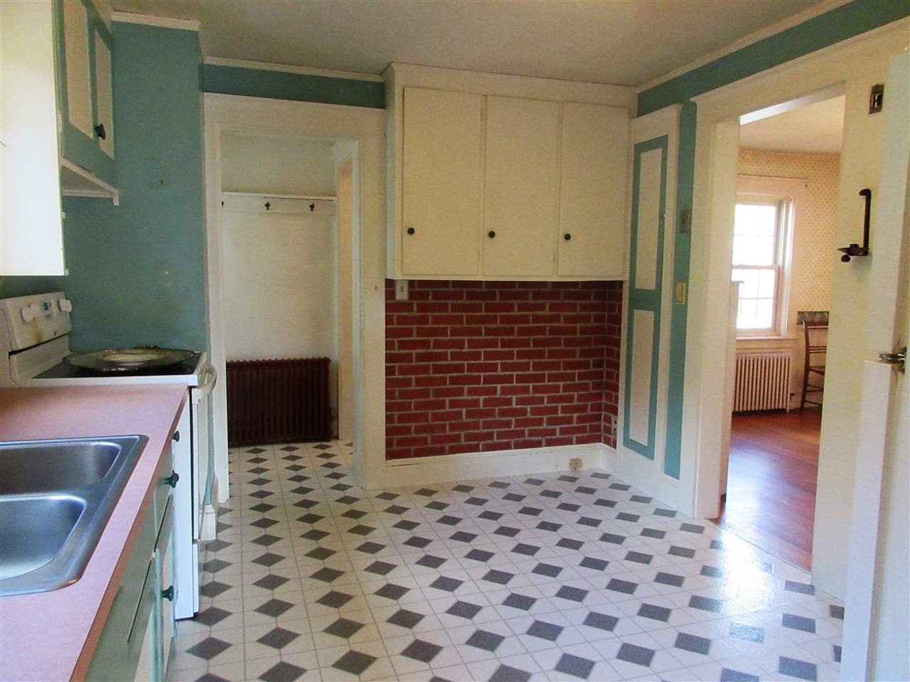 76 Washington Street Exeter, NH 03833 - Photo 16 of 35 Gallery Image 16