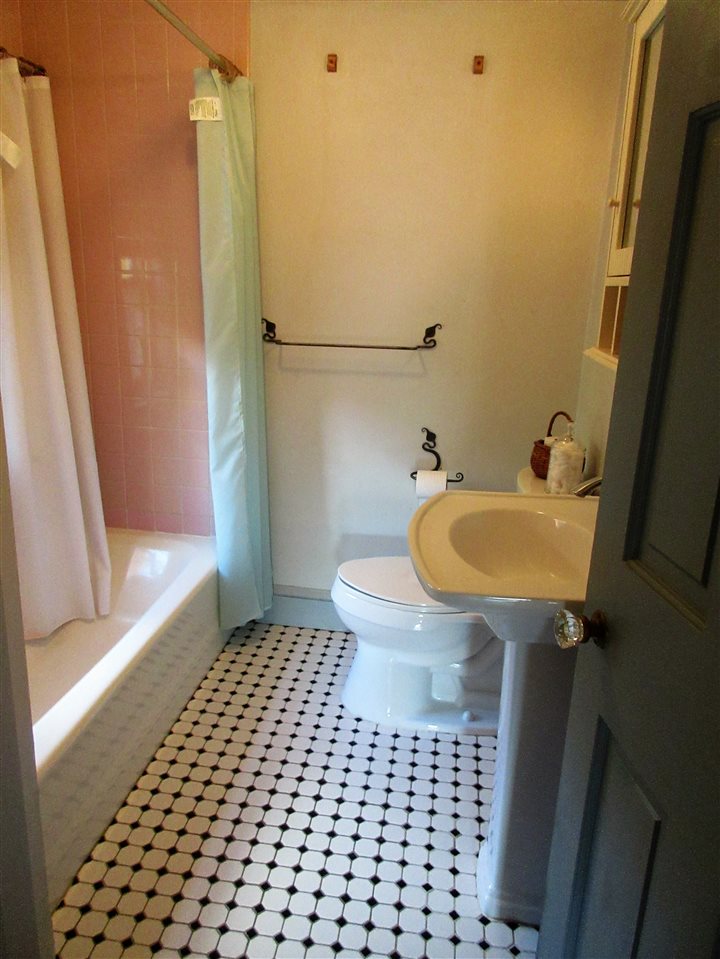 76 Washington Street Exeter, NH 03833 - Photo 27 of 35 Gallery Image 27
