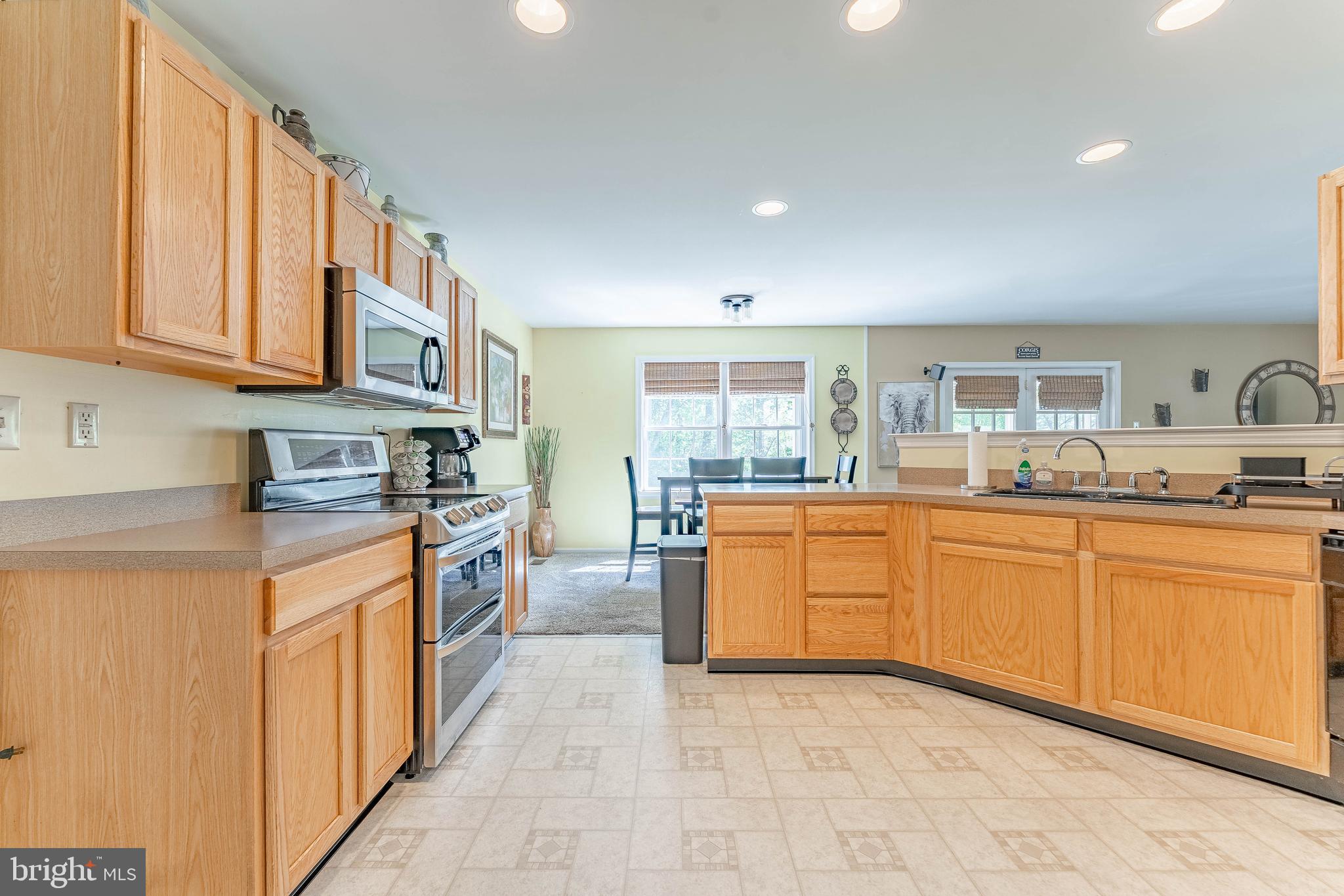 209 West Forestview Road Brookhaven, PA 19015 - Photo 17 of 51