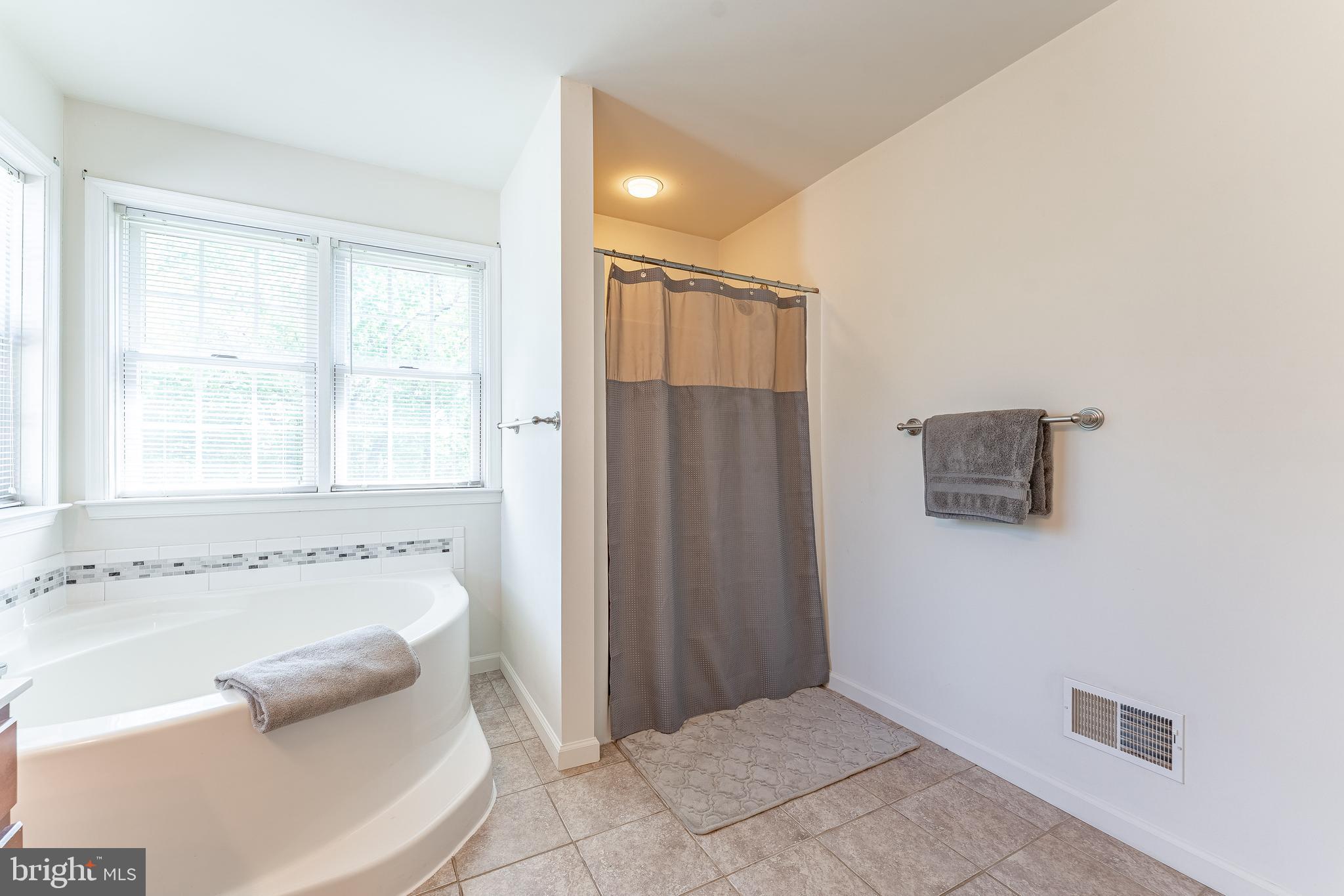 209 West Forestview Road Brookhaven, PA 19015 - Photo 27 of 51