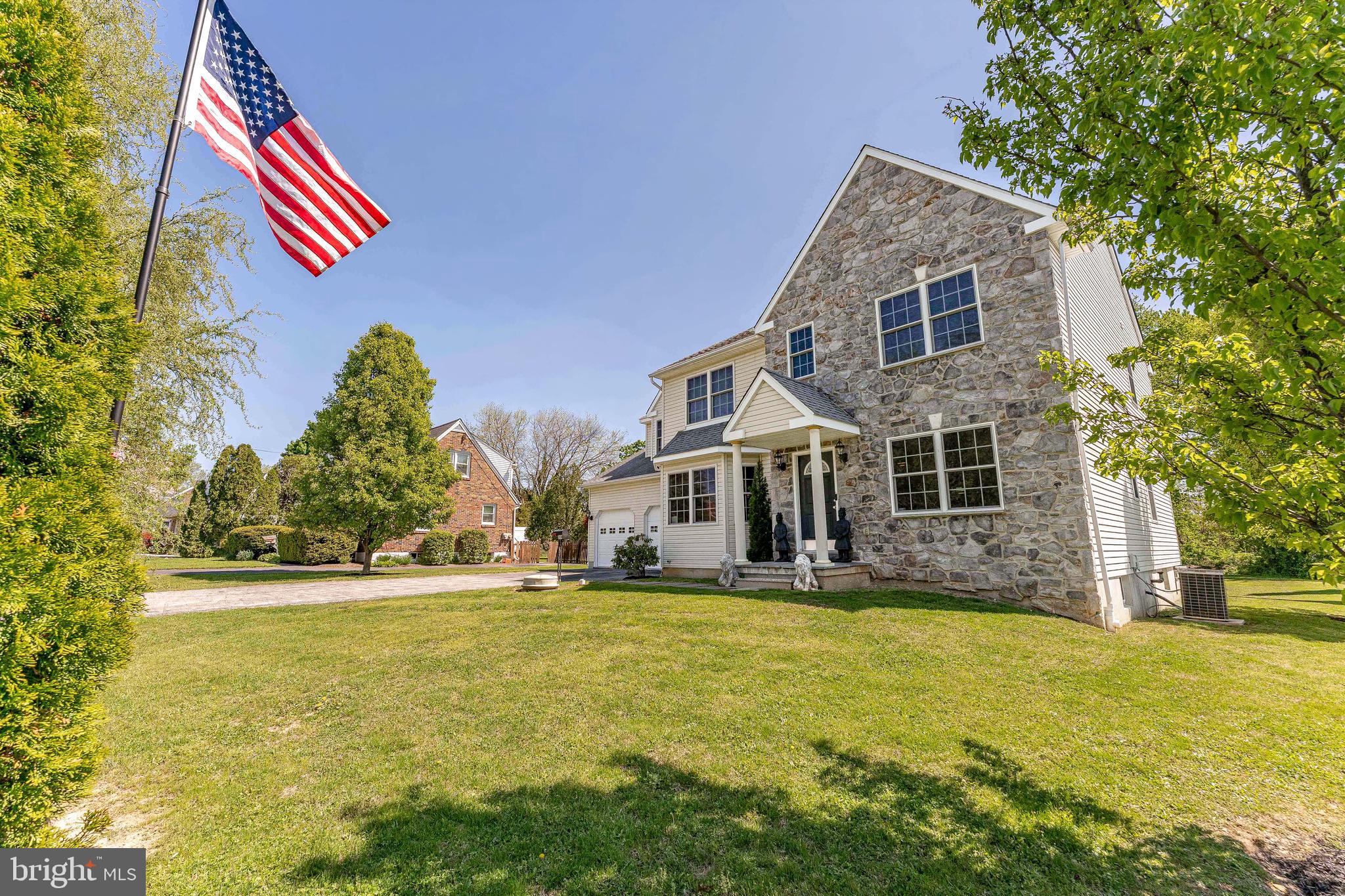 209 West Forestview Road Brookhaven, PA 19015 - Photo 4 of 51