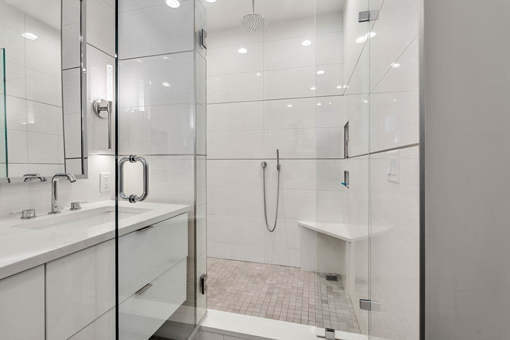 3 Ludlow Road, Unit 3 Quincy, MA 02171 - Photo 19 of 41