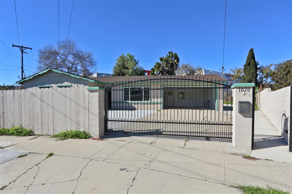 1020 Broadview Street Spring Valley, CA 91977 - Photo 5 of 22 Gallery Image 5