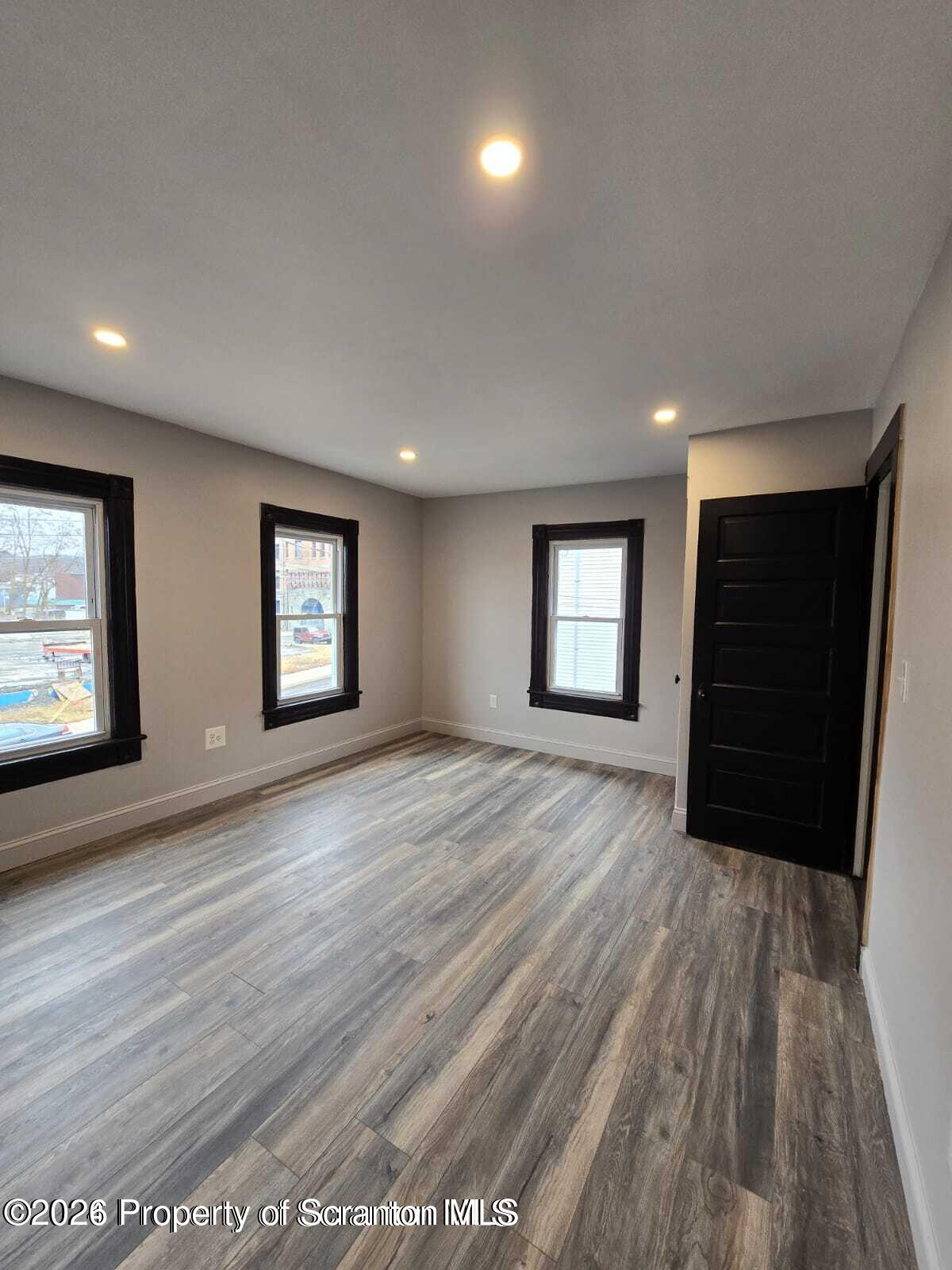 530 Myrtle Street Scranton, PA 18510 - Photo 31 of 35 IMG_1539