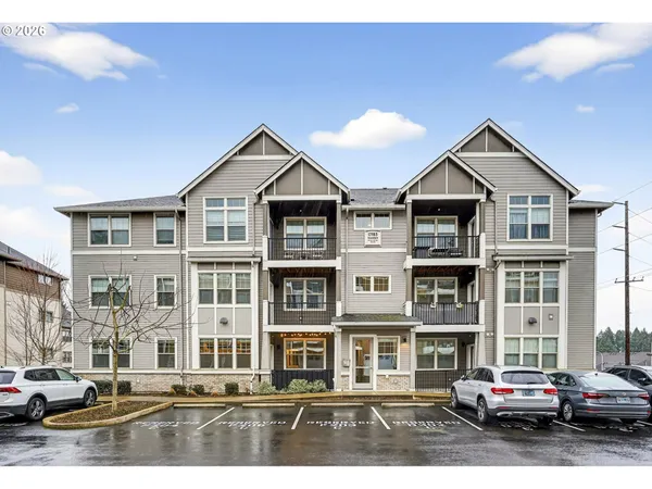 $299,000 | 17193 Southwest Appledale Road, Unit 104, Beaverton, OR 97007