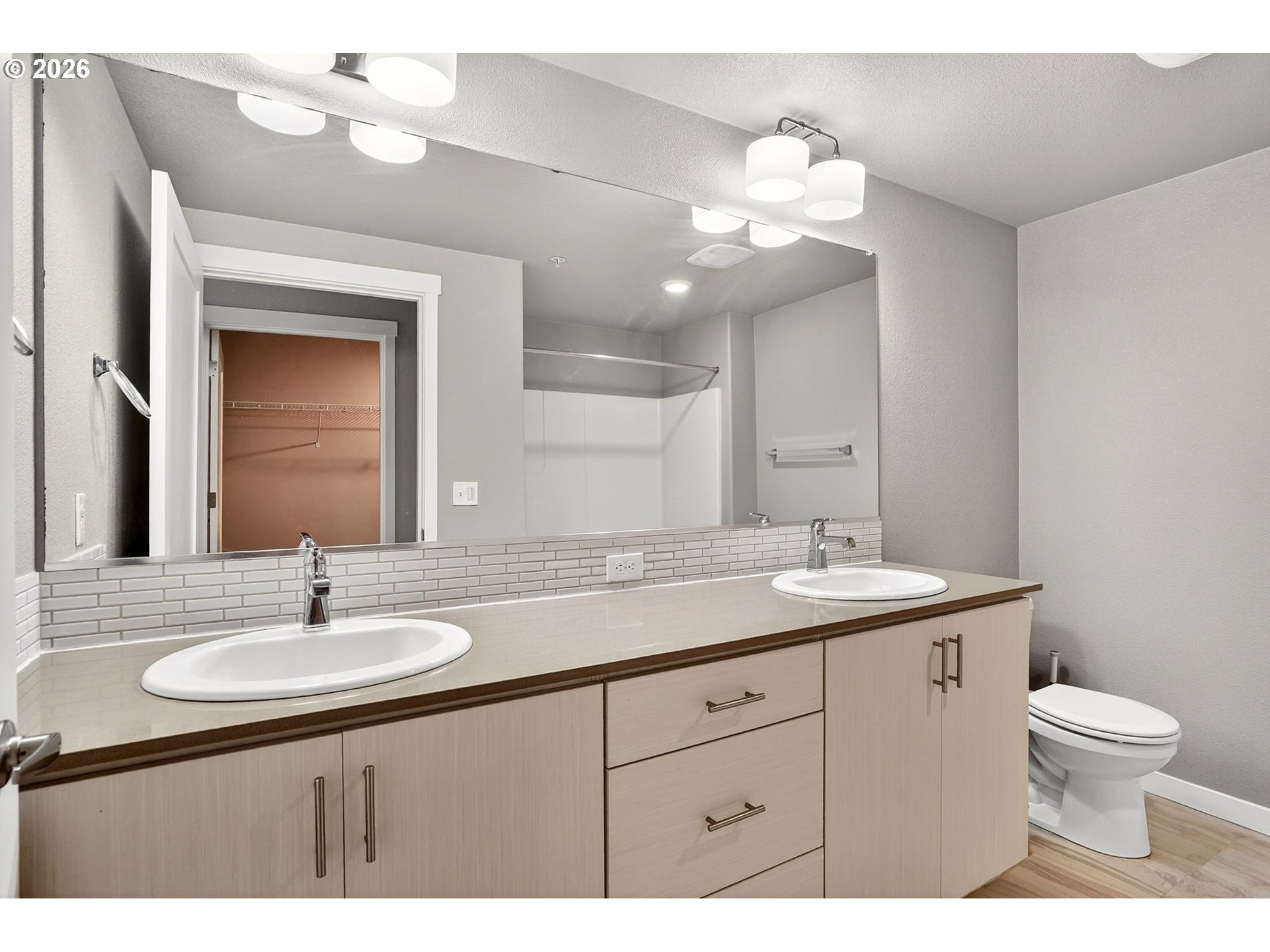 17193 Southwest Appledale Road, Unit 104 Beaverton, OR 97007 - Photo 17 of 36 Primary Bedroom