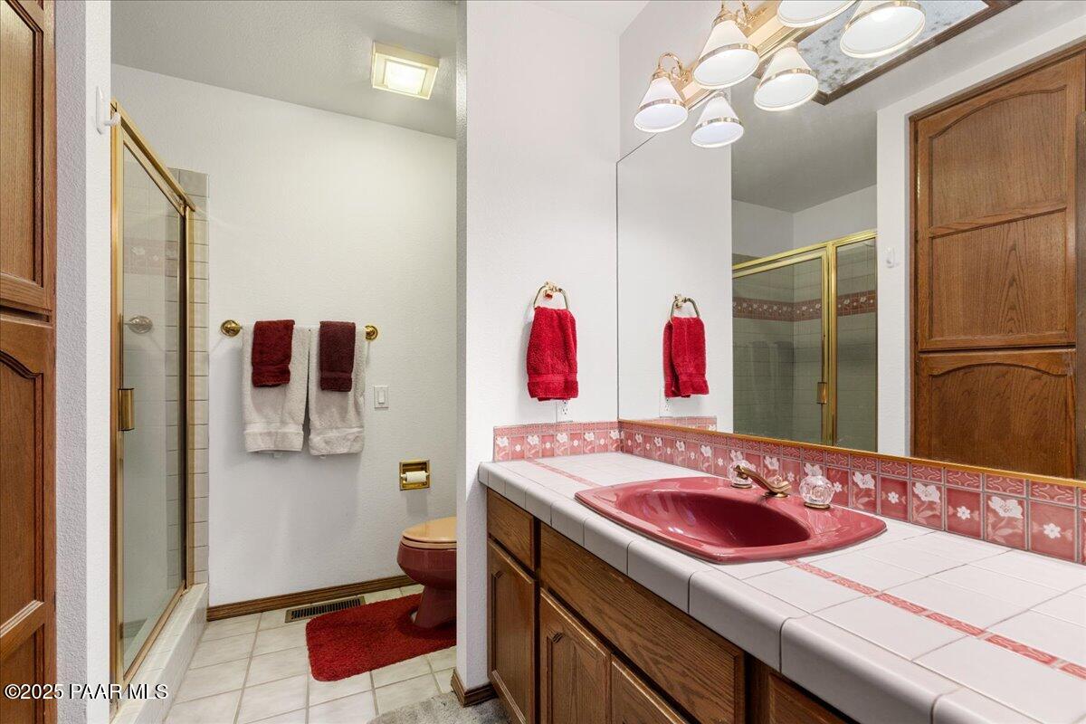 110 High Chaparral Loop Prescott, AZ 86303 - Photo 27 of 37 28-Bathroom
