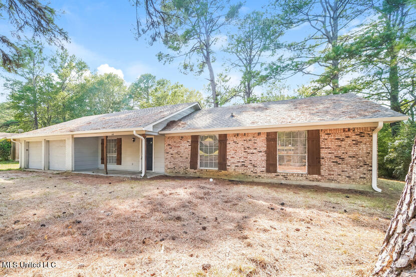 646 Spryfield Road Jackson, MS 39212 - Photo 2 of 15 001-photo-front-view-13078207