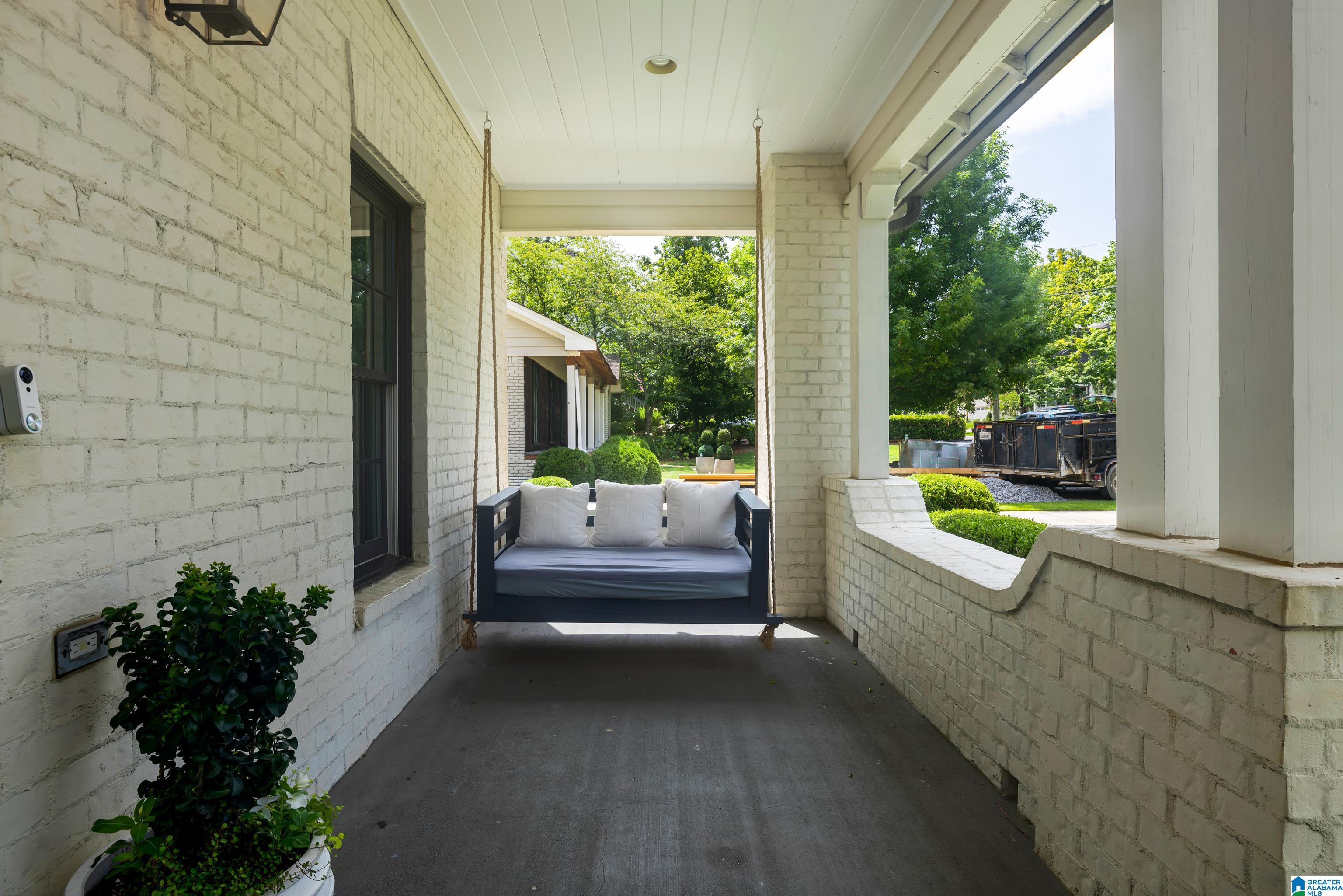 27 Spring Street Birmingham, AL 35213 - Photo 9 of 70