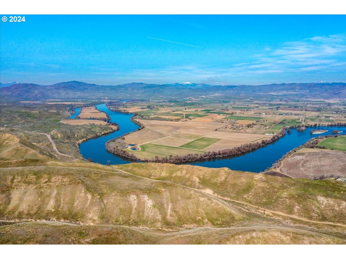 5645 Highway 201 Ontario, OR 97914 - Photo 7 of 32 a view of ocean view