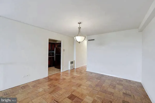 $4,300 | 1200 North Nash Street, Unit 515, Arlington, VA 22209