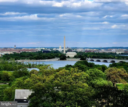 $4,300 | 1200 North Nash Street, Unit 515, Arlington, VA 22209