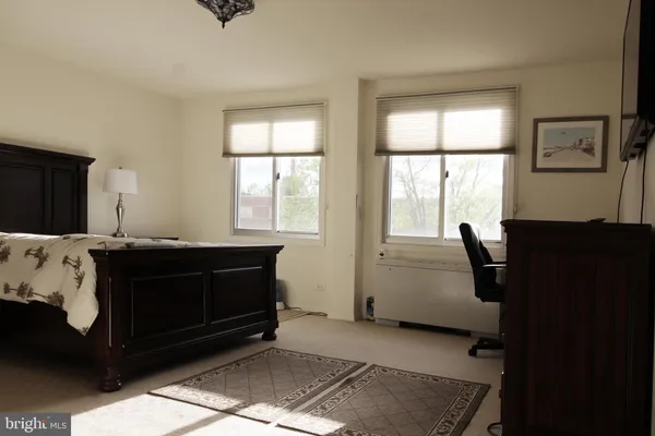 $4,300 | 1200 North Nash Street, Unit 515, Arlington, VA 22209