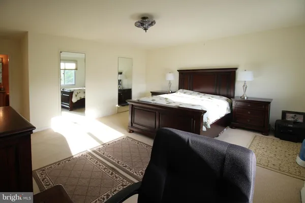 $4,300 | 1200 North Nash Street, Unit 515, Arlington, VA 22209