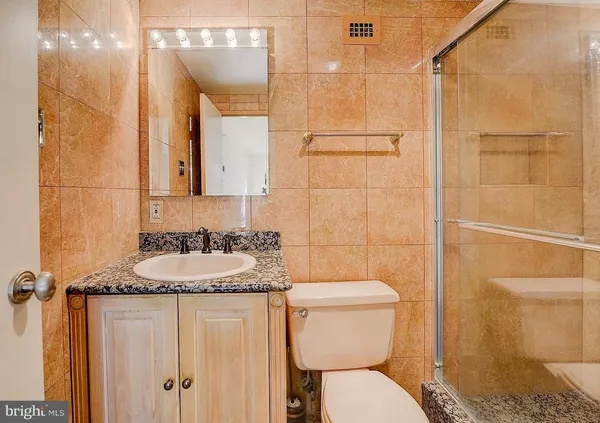 $4,300 | 1200 North Nash Street, Unit 515, Arlington, VA 22209