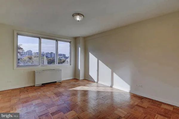 $4,300 | 1200 North Nash Street, Unit 515, Arlington, VA 22209