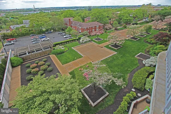 $4,300 | 1200 North Nash Street, Unit 515, Arlington, VA 22209