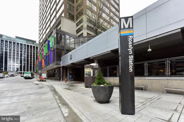 $4,300 | 1200 North Nash Street, Unit 515, Arlington, VA 22209