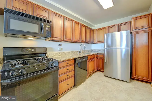 $4,300 | 1200 North Nash Street, Unit 515, Arlington, VA 22209