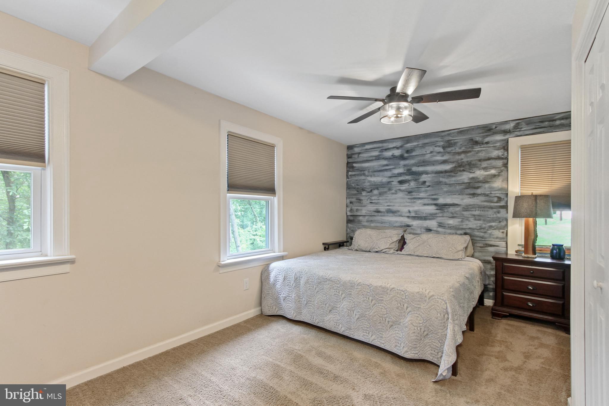 378 Chestnut Hill Road York, PA 17402 - Photo 11 of 28 Gallery Image 11