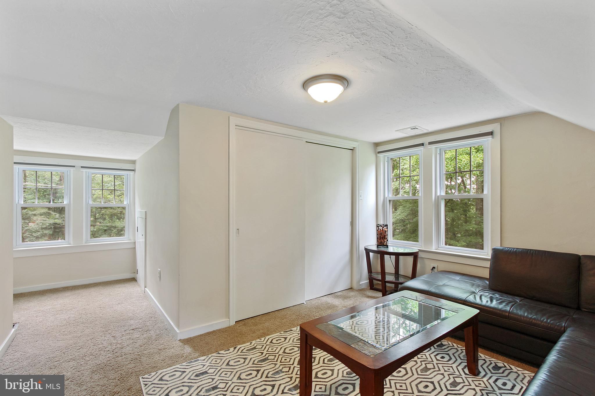 378 Chestnut Hill Road York, PA 17402 - Photo 19 of 28 Gallery Image 19