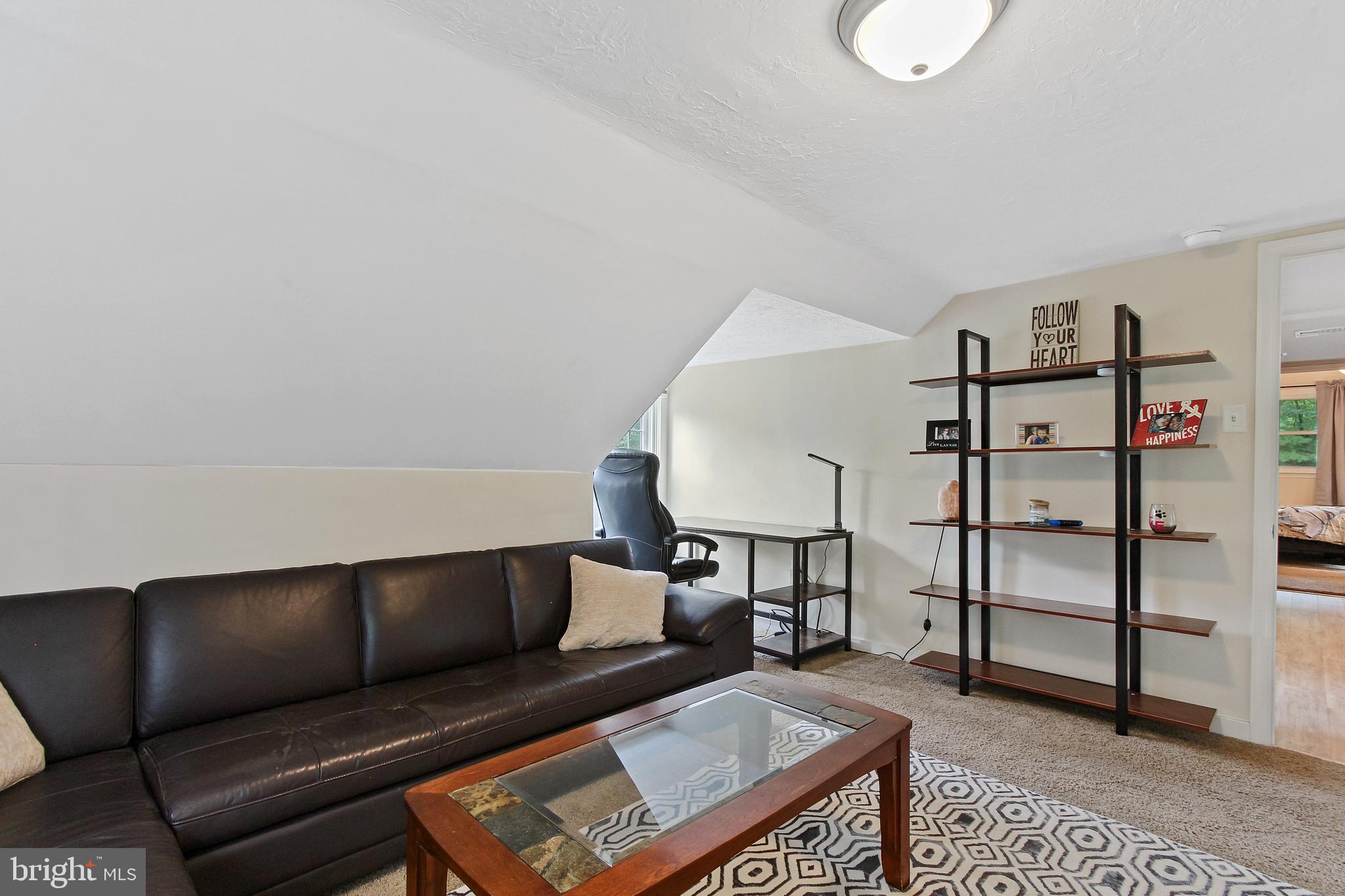 378 Chestnut Hill Road York, PA 17402 - Photo 20 of 28 Gallery Image 20