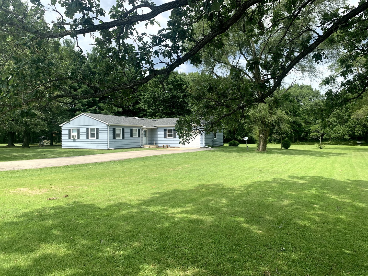 3460 Whitetie Road Morris, IL 60450 - Photo 4 of 49