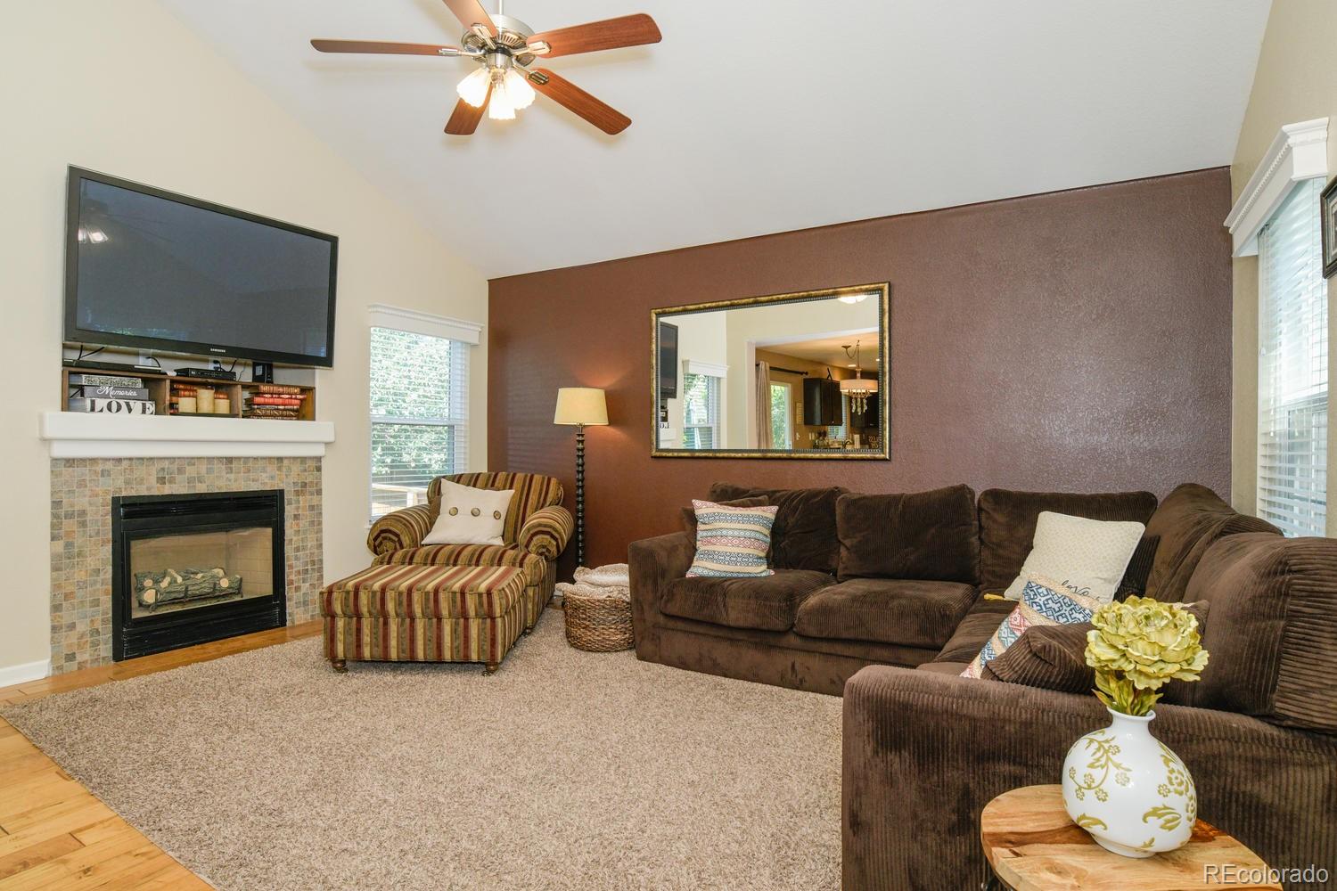 9875 Saybrook Street Highlands Ranch, CO 80126 - Photo 5 of 27 Gallery Image 5