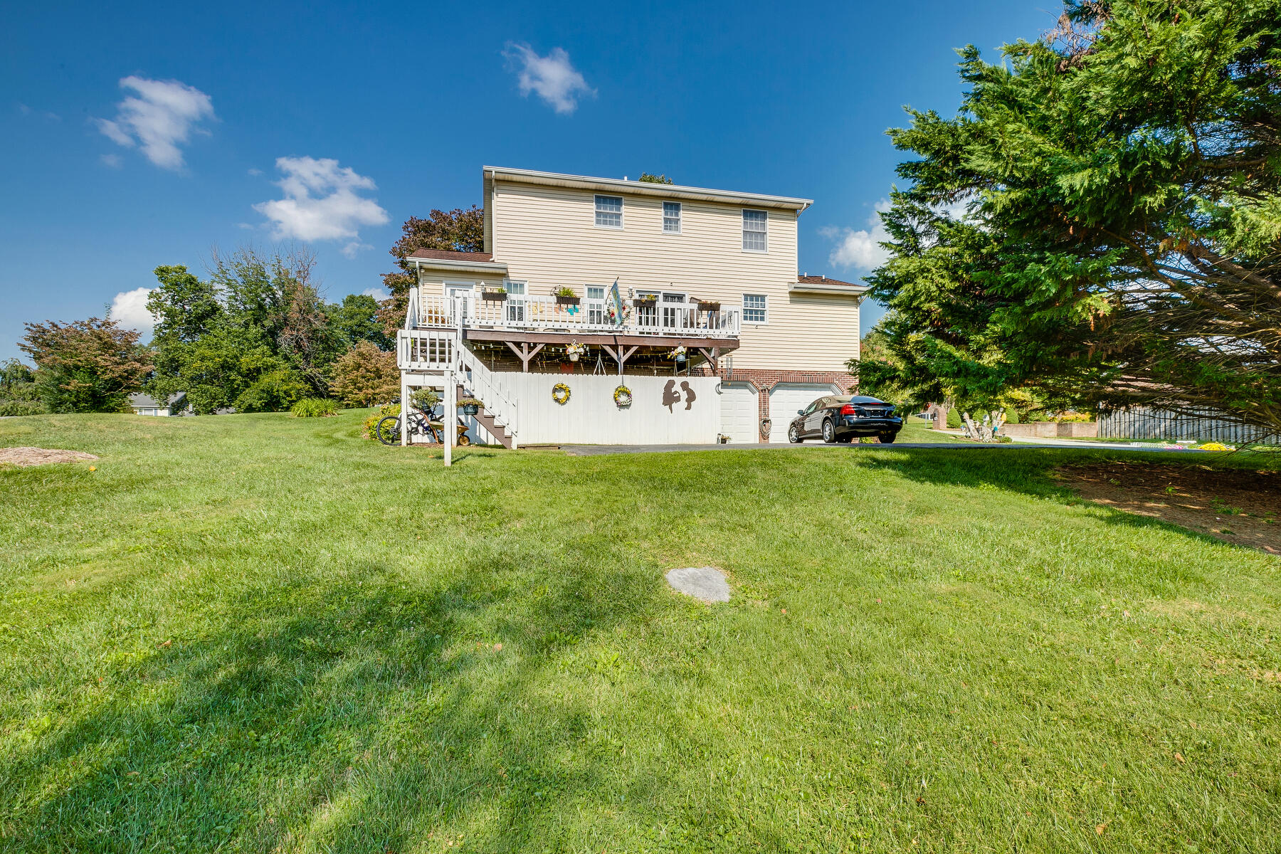 1106 Lone Oak Road Johnson City, TN 37604 - Photo 6 of 56 046