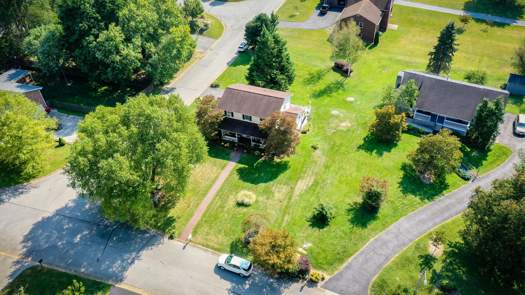 1106 Lone Oak Road Johnson City, TN 37604 - Photo 9 of 56 101