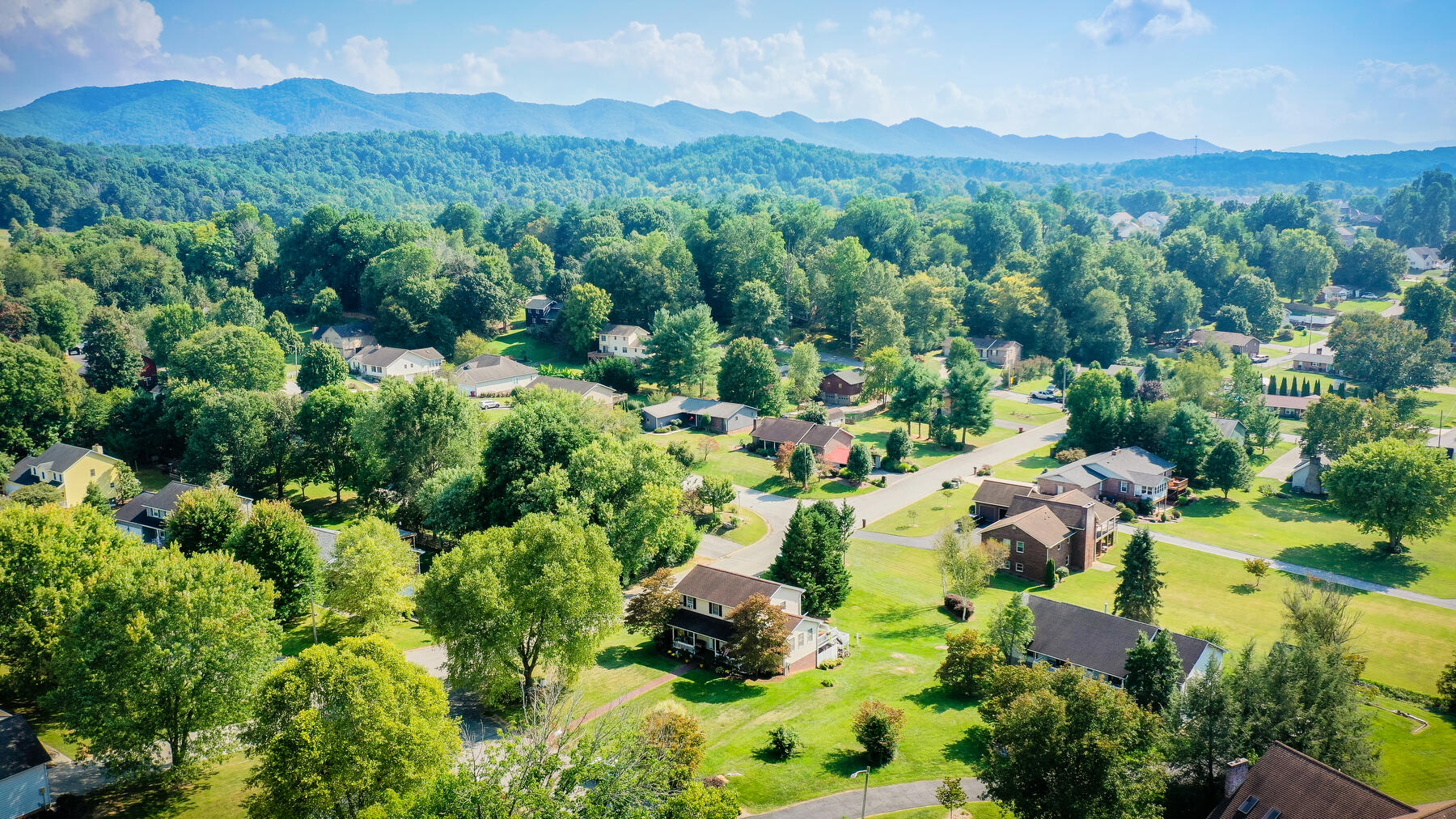 1106 Lone Oak Road Johnson City, TN 37604 - Photo 10 of 56 102