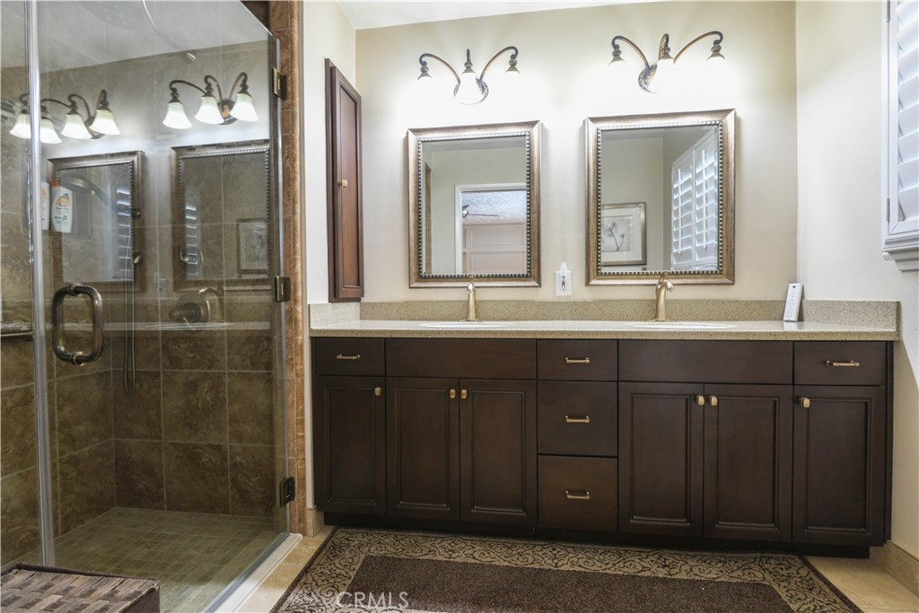 5382 Brighton Drive Riverside, CA 92504 - Photo 22 of 31 Primary bath with walk-in shower